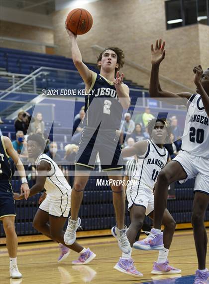 Thumbnail 3 in Dallas Jesuit vs. Lone Star (In-N-Out Tournament) photogallery.