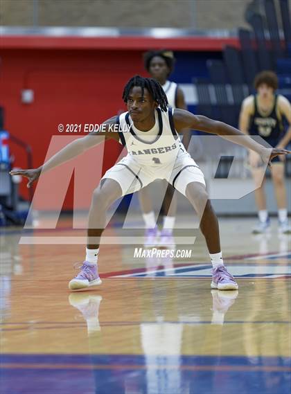Thumbnail 2 in Dallas Jesuit vs. Lone Star (In-N-Out Tournament) photogallery.