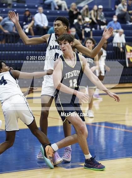 Thumbnail 3 in Dallas Jesuit vs. Lone Star (In-N-Out Tournament) photogallery.