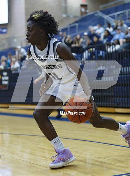 Thumbnail 2 in Dallas Jesuit vs. Lone Star (In-N-Out Tournament) photogallery.