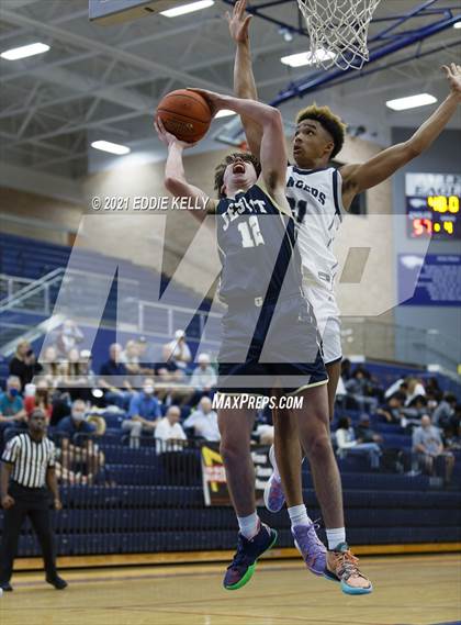 Thumbnail 1 in Dallas Jesuit vs. Lone Star (In-N-Out Tournament) photogallery.