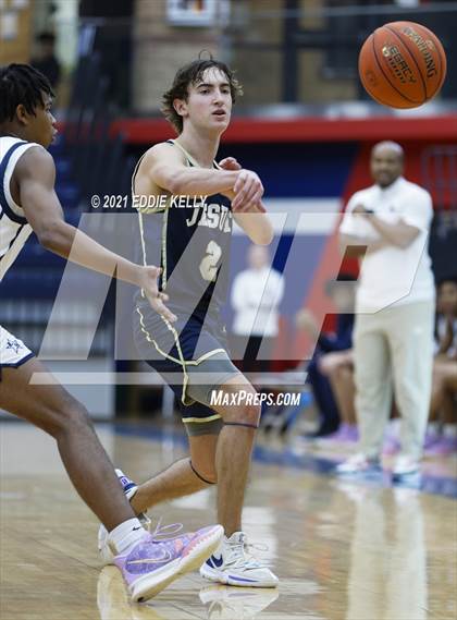 Thumbnail 2 in Dallas Jesuit vs. Lone Star (In-N-Out Tournament) photogallery.