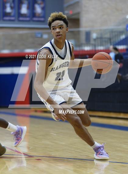 Thumbnail 1 in Dallas Jesuit vs. Lone Star (In-N-Out Tournament) photogallery.