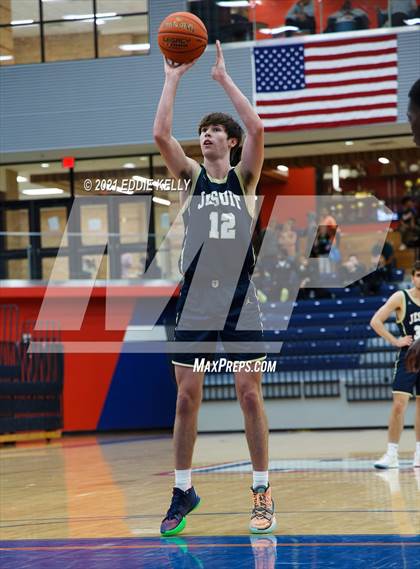 Thumbnail 2 in Dallas Jesuit vs. Lone Star (In-N-Out Tournament) photogallery.