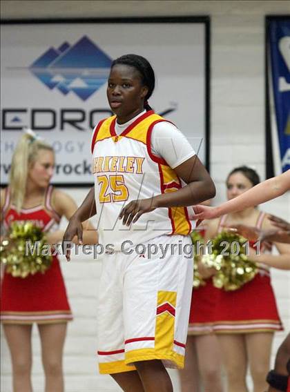 Thumbnail 2 in Carondelet vs. Berkeley (CIF NCS D1 Final) photogallery.