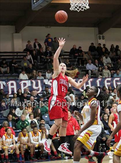 Thumbnail 2 in Carondelet vs. Berkeley (CIF NCS D1 Final) photogallery.