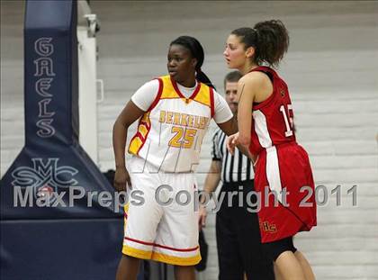 Thumbnail 3 in Carondelet vs. Berkeley (CIF NCS D1 Final) photogallery.