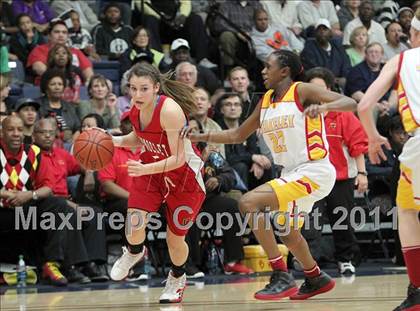 Thumbnail 1 in Carondelet vs. Berkeley (CIF NCS D1 Final) photogallery.
