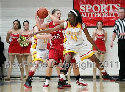 Thumbnail 1 in Carondelet vs. Berkeley (CIF NCS D1 Final) photogallery.