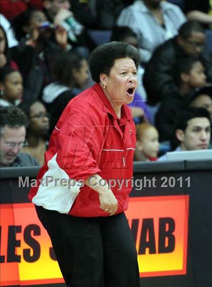 Thumbnail 2 in Carondelet vs. Berkeley (CIF NCS D1 Final) photogallery.