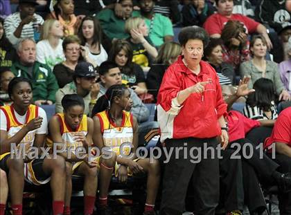 Thumbnail 2 in Carondelet vs. Berkeley (CIF NCS D1 Final) photogallery.