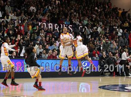 Thumbnail 3 in Carondelet vs. Berkeley (CIF NCS D1 Final) photogallery.