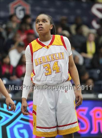 Thumbnail 2 in Carondelet vs. Berkeley (CIF NCS D1 Final) photogallery.
