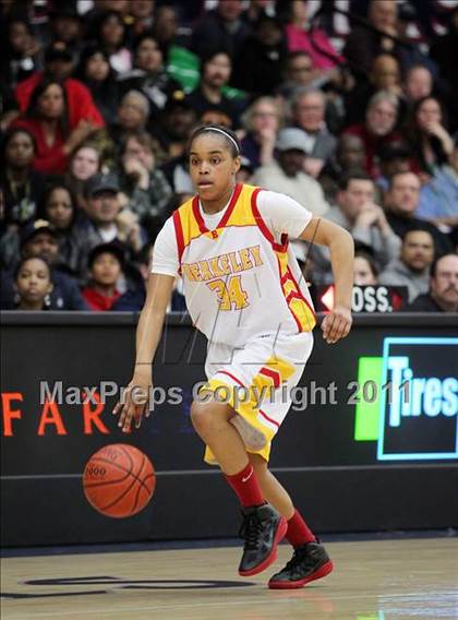 Thumbnail 2 in Carondelet vs. Berkeley (CIF NCS D1 Final) photogallery.