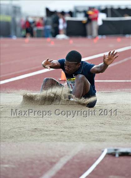 Thumbnail 1 in 44th Arcadia Invitational (Friday's Competition) photogallery.