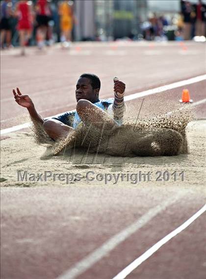 Thumbnail 1 in 44th Arcadia Invitational (Friday's Competition) photogallery.