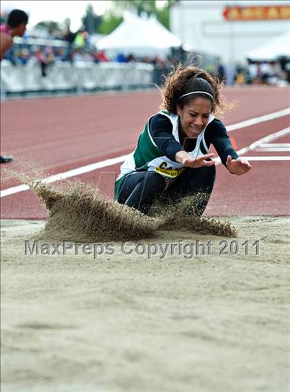 Thumbnail 1 in 44th Arcadia Invitational (Friday's Competition) photogallery.