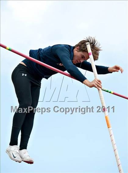 Thumbnail 2 in 44th Arcadia Invitational (Friday's Competition) photogallery.