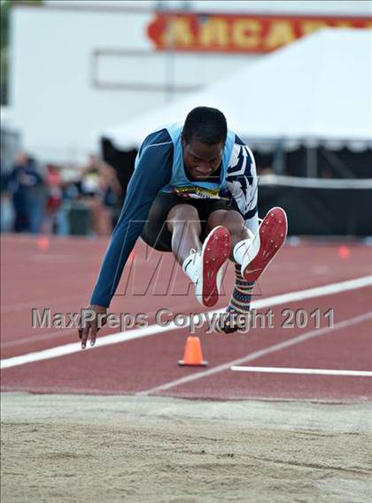 Thumbnail 2 in 44th Arcadia Invitational (Friday's Competition) photogallery.