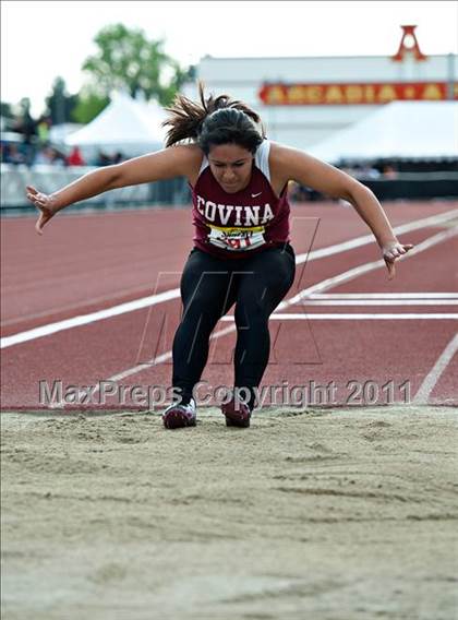 Thumbnail 2 in 44th Arcadia Invitational (Friday's Competition) photogallery.