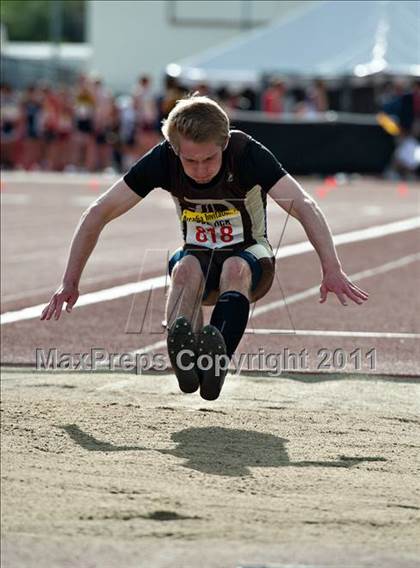 Thumbnail 2 in 44th Arcadia Invitational (Friday's Competition) photogallery.