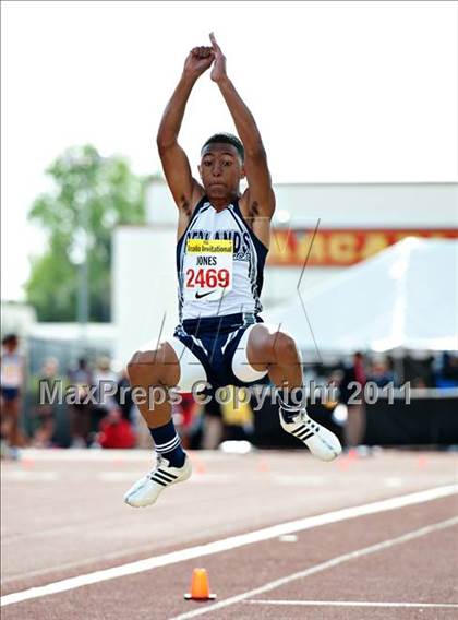 Thumbnail 2 in 44th Arcadia Invitational (Friday's Competition) photogallery.