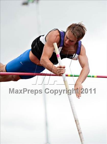 Thumbnail 1 in 44th Arcadia Invitational (Friday's Competition) photogallery.