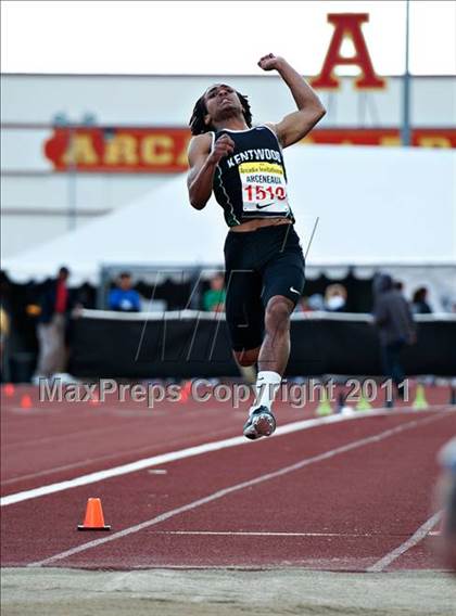 Thumbnail 2 in 44th Arcadia Invitational (Friday's Competition) photogallery.