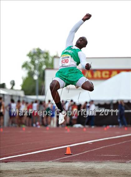 Thumbnail 1 in 44th Arcadia Invitational (Friday's Competition) photogallery.