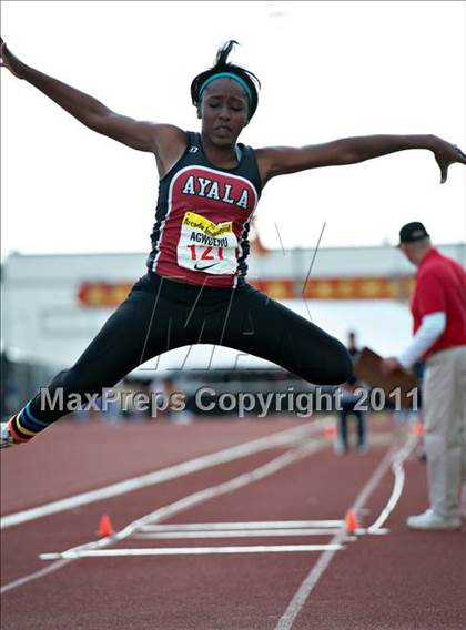 Thumbnail 3 in 44th Arcadia Invitational (Friday's Competition) photogallery.