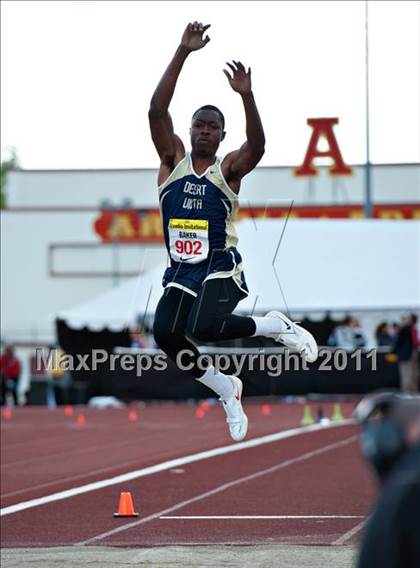 Thumbnail 2 in 44th Arcadia Invitational (Friday's Competition) photogallery.