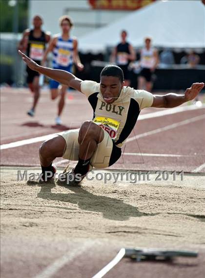 Thumbnail 1 in 44th Arcadia Invitational (Friday's Competition) photogallery.