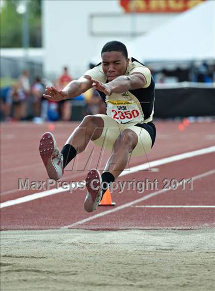 Thumbnail 2 in 44th Arcadia Invitational (Friday's Competition) photogallery.