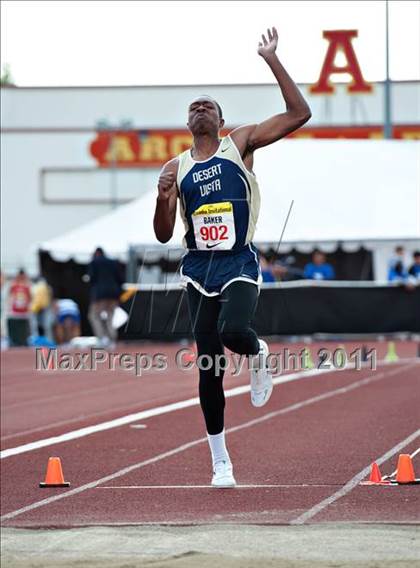 Thumbnail 3 in 44th Arcadia Invitational (Friday's Competition) photogallery.