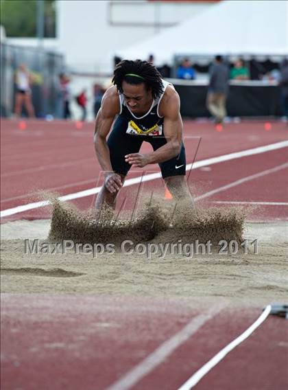 Thumbnail 1 in 44th Arcadia Invitational (Friday's Competition) photogallery.