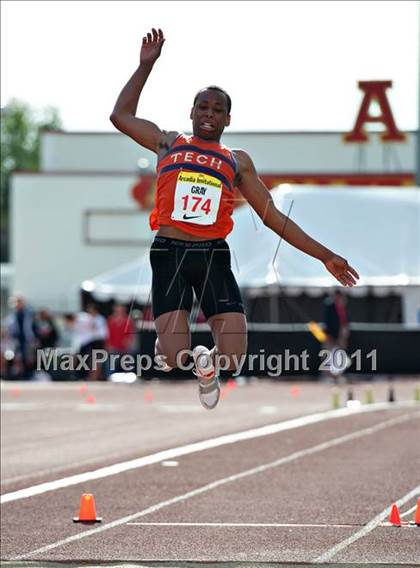 Thumbnail 1 in 44th Arcadia Invitational (Friday's Competition) photogallery.