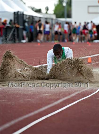 Thumbnail 1 in 44th Arcadia Invitational (Friday's Competition) photogallery.