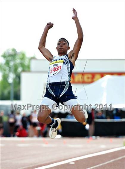 Thumbnail 1 in 44th Arcadia Invitational (Friday's Competition) photogallery.