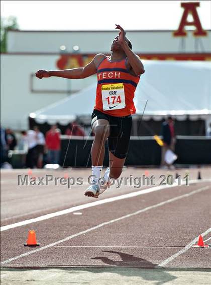 Thumbnail 2 in 44th Arcadia Invitational (Friday's Competition) photogallery.