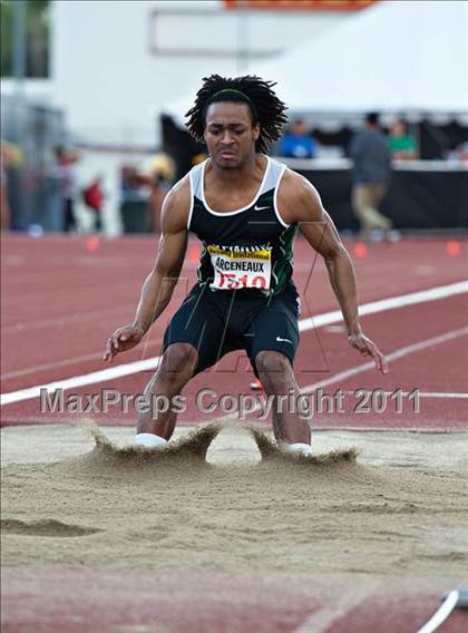 Thumbnail 3 in 44th Arcadia Invitational (Friday's Competition) photogallery.
