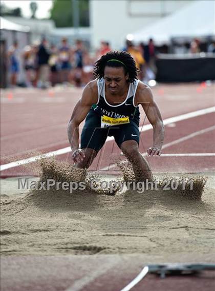 Thumbnail 3 in 44th Arcadia Invitational (Friday's Competition) photogallery.