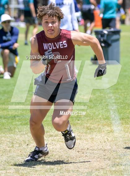 Thumbnail 2 in Desert Mountain vs Hoover (7on7 Northern Arizona Tournament) photogallery.