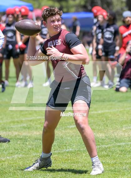 Thumbnail 3 in Desert Mountain vs Hoover (7on7 Northern Arizona Tournament) photogallery.