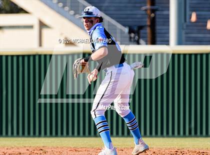 Thumbnail 3 in Harlan @ Brennan photogallery.