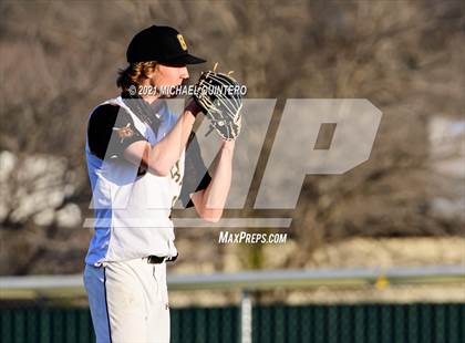 Thumbnail 2 in Harlan @ Brennan photogallery.