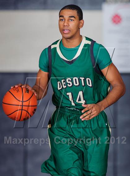 Thumbnail 2 in Westfield vs. DeSoto (McDonald's Texas Invitational) photogallery.