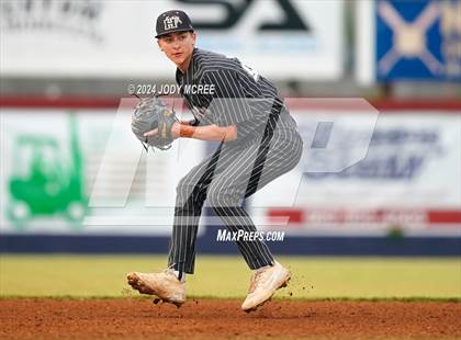 Thumbnail 1 in Hernando vs Lewisburg (MHSAA 7A Round 2) photogallery.