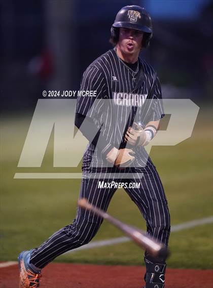 Thumbnail 3 in Hernando vs Lewisburg (MHSAA 7A Round 2) photogallery.