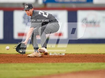 Thumbnail 3 in Hernando vs Lewisburg (MHSAA 7A Round 2) photogallery.