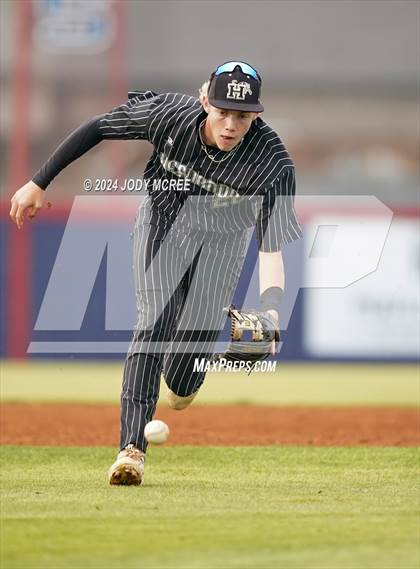 Thumbnail 3 in Hernando vs Lewisburg (MHSAA 7A Round 2) photogallery.